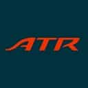 Logo ATR Orange Stylisé - Design Graphique Moderne Logo ATR orange en lettres stylisées et dynamiques sur fond bleu foncé.
